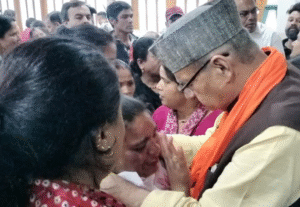कैबिनेट मंत्री गणेश जोशी