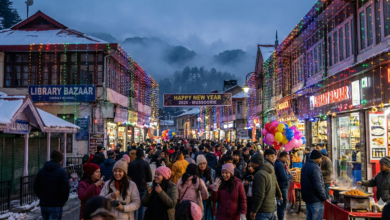 नया साल 2026: मसूरी में जश्न की तैयारियां पूरी, होटलों और बाजारों में रौनक शुरू।
